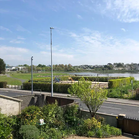 度假居 Bay View 戈尔韦